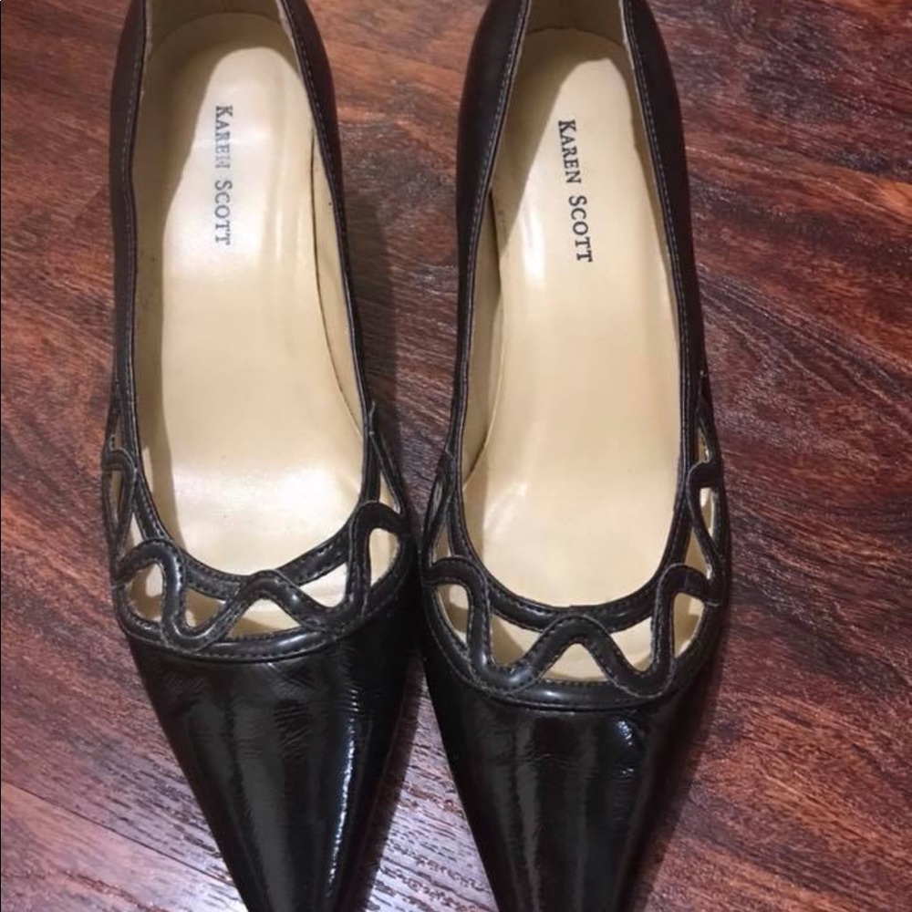 Shoe